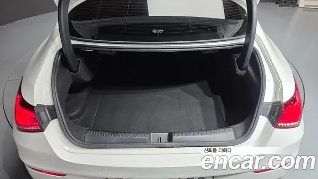 Mercedes-Benz CLA-Class 2020 — Фото 16/20
