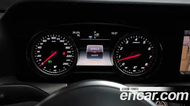 Mercedes-Benz E-Class 2018 — Фото 8/20