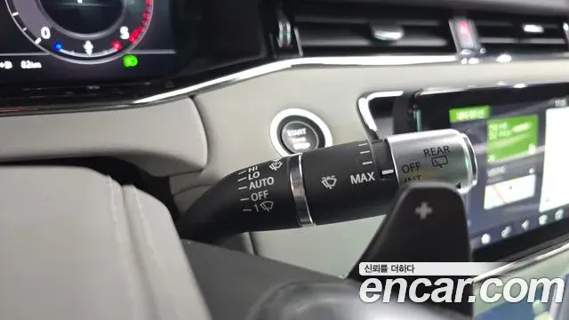 Land Rover Range Rover Evoque 2019 — Photo 6/34