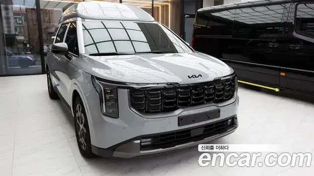 Kia Carnival 2026 — Photo 2/20