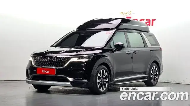 Kia Carnival 2021 — Фото 1/20