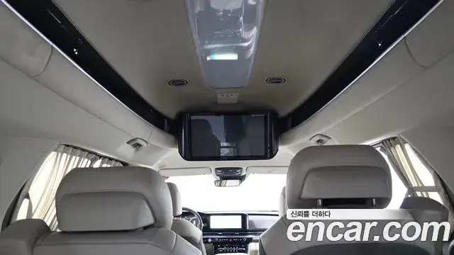 Kia Carnival 2021 — Фото 14/20