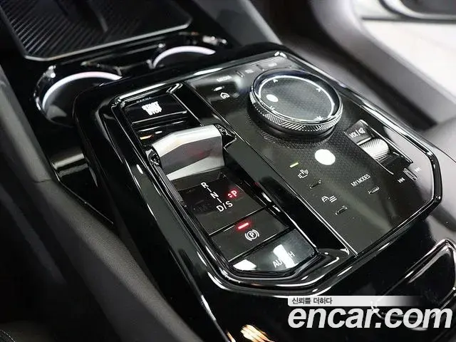 BMW 5 Series 2026 — Photo 7/19