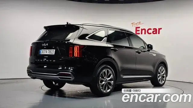Kia Sorento 2021 — Фото 2/20