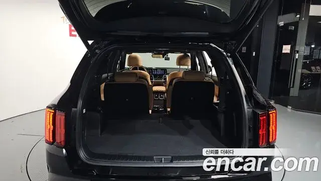 Kia Sorento 2021 — Фото 20/20