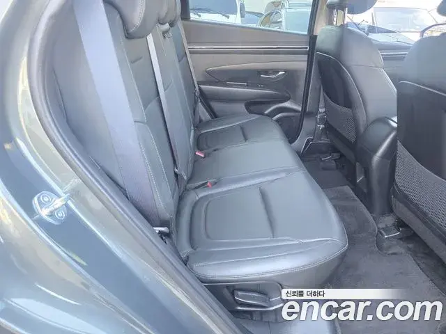 Hyundai The New Tucson 2022 — Фото 8/16