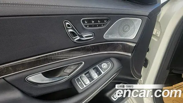 Mercedes-Benz S-Class 2018 — Фото 18/20