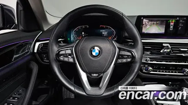 BMW 5 Series 2020 — Фото 13/20