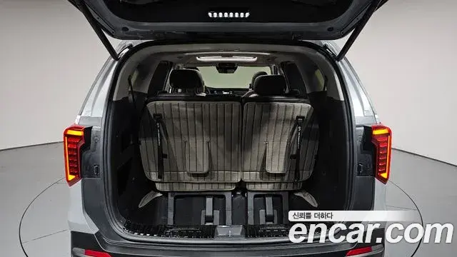 Kia Carnival 2025 — Şəkil 20/20