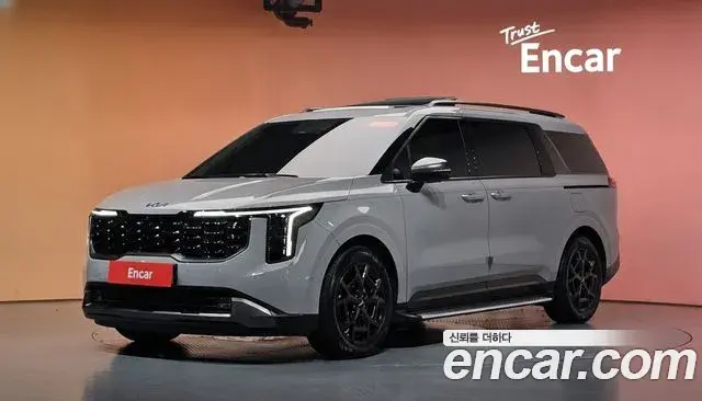 Kia Carnival 2025 — Şəkil 1/20