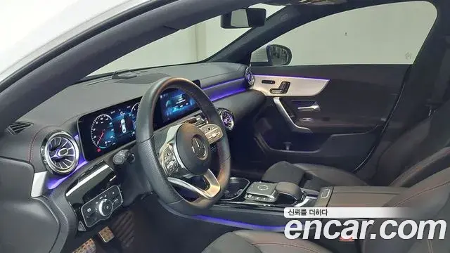 Mercedes-Benz CLA-Class 2020 — Фото 8/20