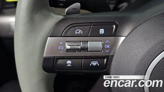Hyundai Kona 2023 — Фото 14/20
