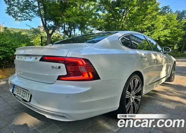 Volvo S90 2022 — Фото 4/20