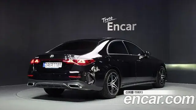 Mercedes-Benz E-Class 2025 — Şəkil 2/20