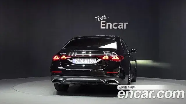 Mercedes-Benz E-Class 2025 — Şəkil 4/20