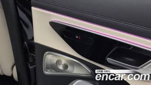Mercedes-Benz E-Class 2025 — Şəkil 19/20