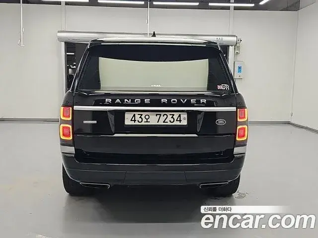 Land Rover Range Rover 2018 — Фото 2/20