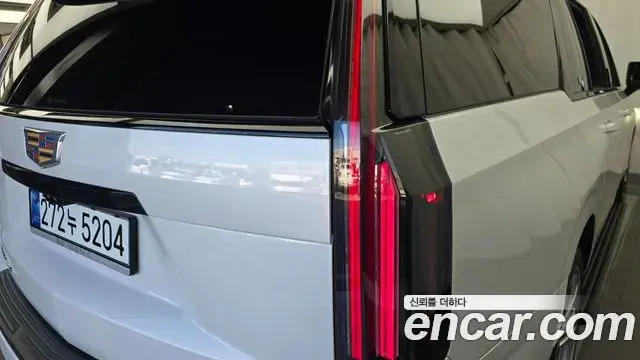 Cadillac Escalade 2025 — Photo 21/33
