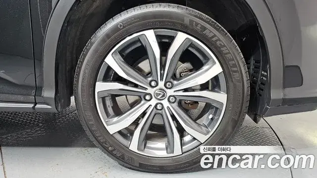 Lexus RX450h 2018 — ფოტო 12/37