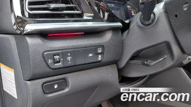 Kia Niro 2021 — Фото 14/20