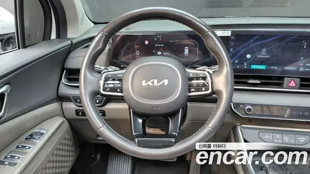 Kia Carnival 2024 — Photo 7/30