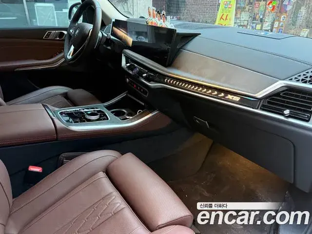 BMW X5 2025 — Фото 19/20