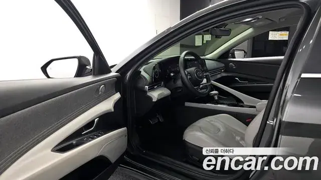 Hyundai Avante 2020 — Фото 10/20