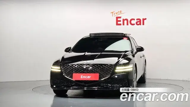 Genesis Electrified G80 2022 — Photo 2/20