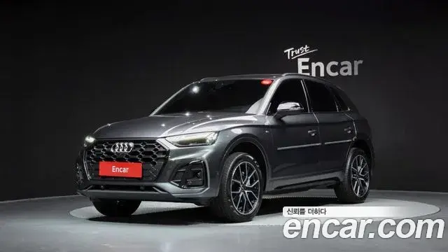 Audi Q5 2024 — Фото 1/20