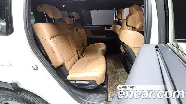 Hyundai Santa Fe 2024 — Фото 11/20