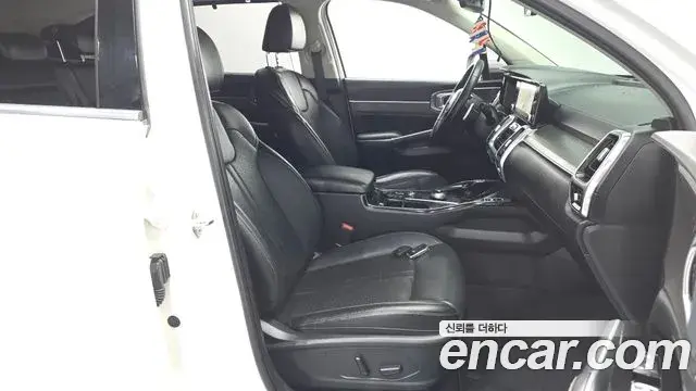 Kia Sorento 2021 — Фото 11/20