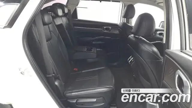 Kia Sorento 2021 — Фото 12/20
