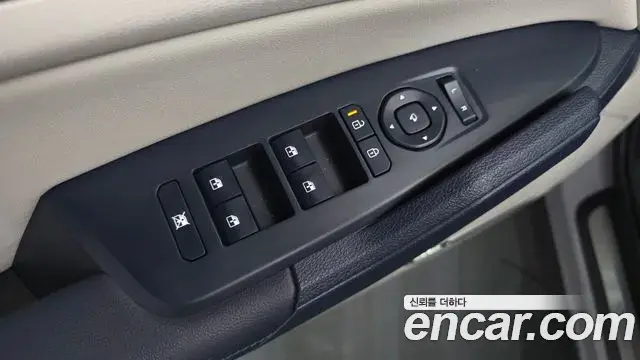 Kia Sportage 2025 — ფოტო 24/42