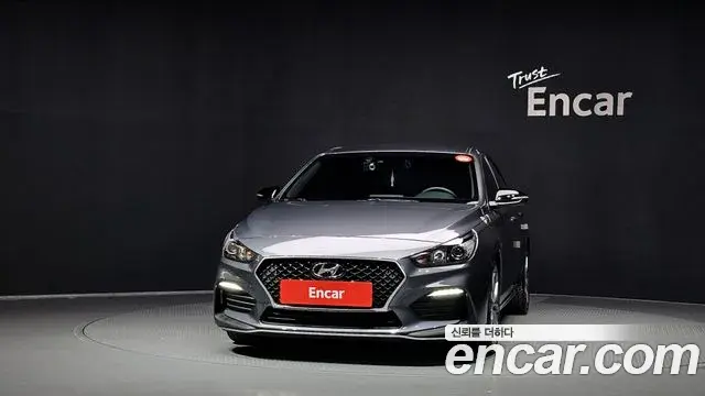 Hyundai i30 2019 — Фото 3/20