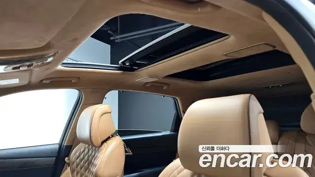 Genesis GV80 2020 — Photo 16/20