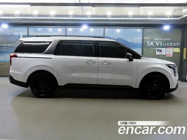 Kia Carnival 2026 — Photo 2/20