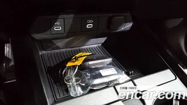 Toyota Prius 2024 — Şəkil 20/30