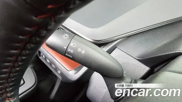 Toyota Prius 2024 — Şəkil 10/30