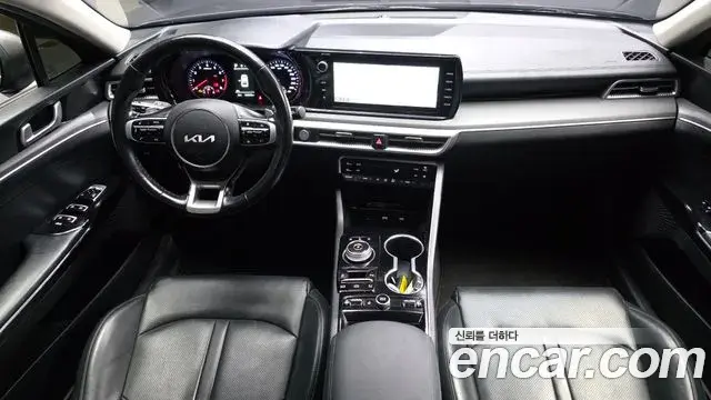 Kia K5 2021 — Фото 10/20