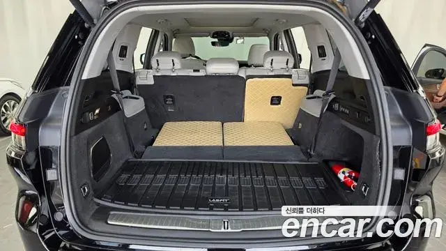 Jeep Grand Cherokee 2022 — Фото 20/20