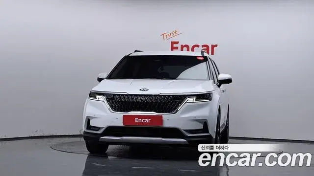 Kia Carnival 2021 — Photo 3/20