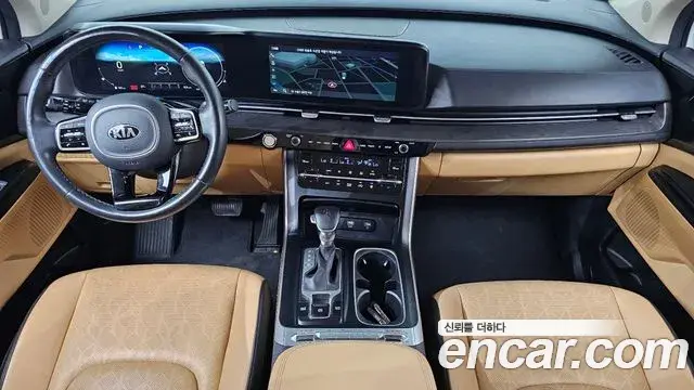 Kia Carnival 2021 — Photo 7/20