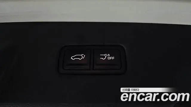 Kia Carnival 2021 — Photo 17/20