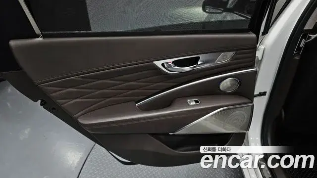 Kia The K9 2019 — ფოტო 13/36