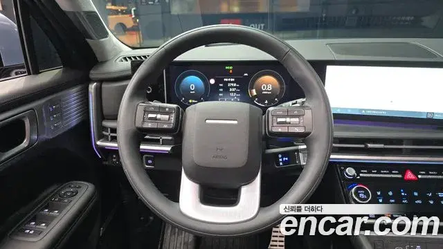 Hyundai Santa Fe 2025 — Фото 13/20