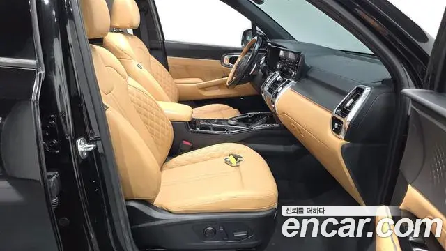 Kia Sorento 2023 — Photo 11/20