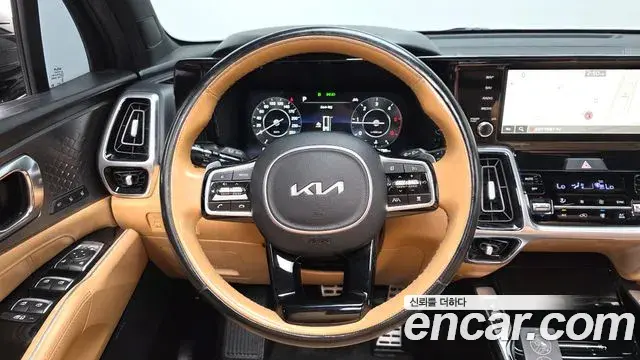 Kia Sorento 2023 — Photo 13/20