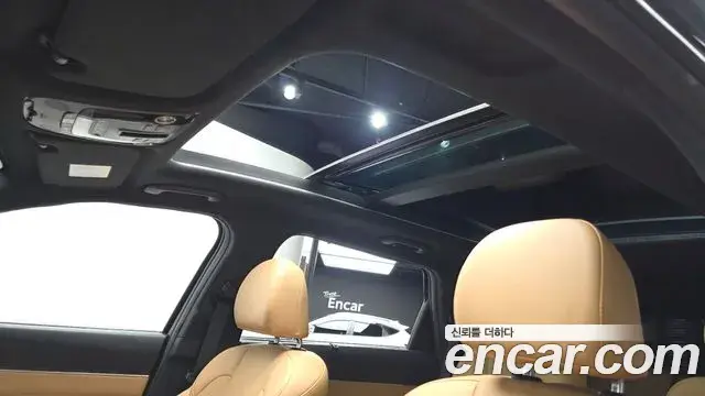Kia Sorento 2023 — Photo 18/20
