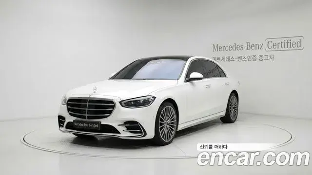 Mercedes-Benz S-Class 2025 — Фото 10/12