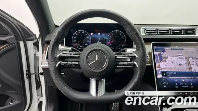 Mercedes-Benz S-Class 2025 — Фото 12/12